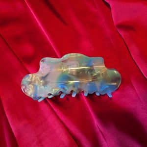 NWOT Chunks Nimbus Claw